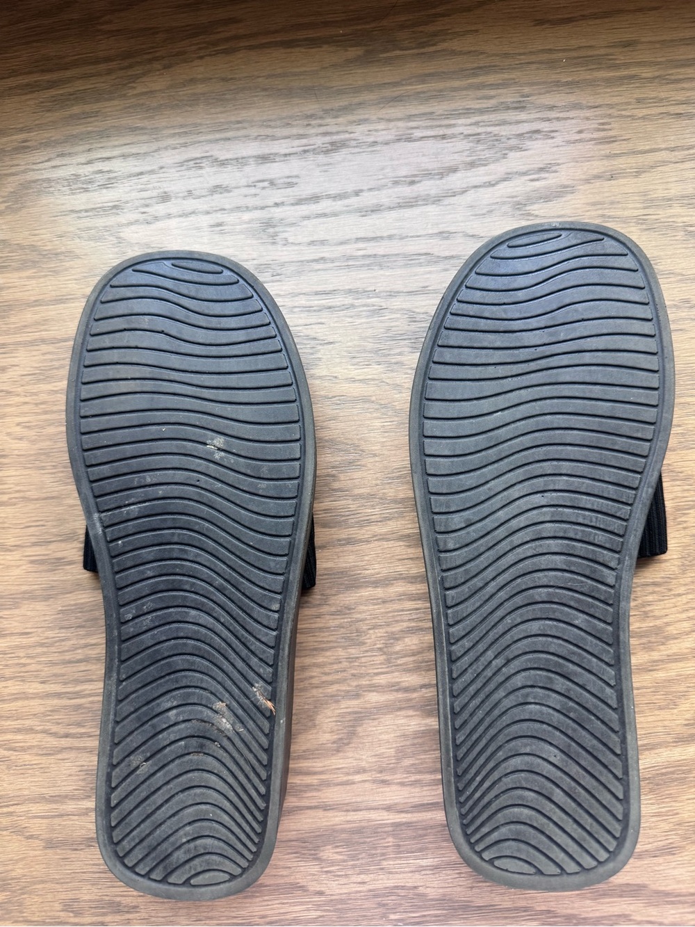 Cushionaire Pim Knit Platfrom Sandal Black - Picture 3 of 4